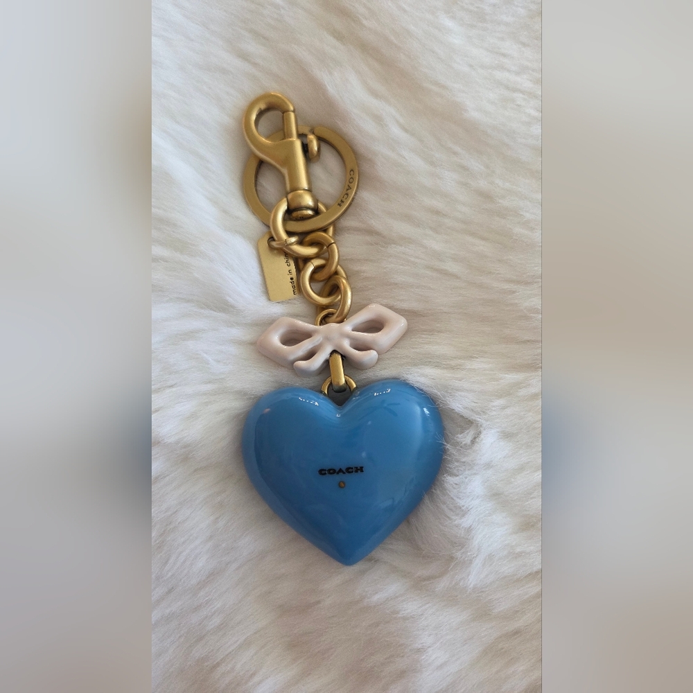 Coach Heart Bag Charm - Picture 6 of 6